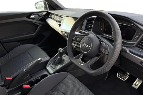 Audi A1 1.0 TFSI 30 Black Edition Sportback S Tronic Euro 6 (s/s) 5dr Thumbnail #14
