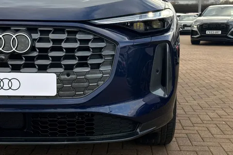  Audi Q5 2.0 TFSI Sport S Tronic quattro Euro 6 (s/s) 5dr Thumbnail #30