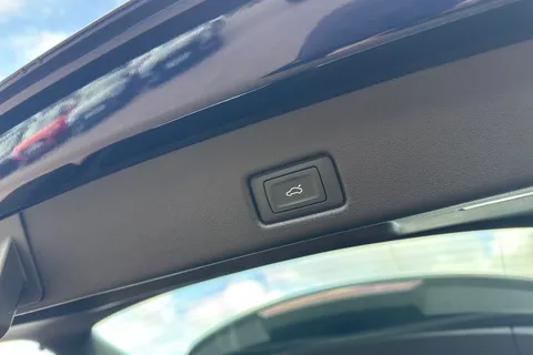  Audi Q5 2.0 TFSI Sport S Tronic quattro Euro 6 (s/s) 5dr Thumbnail #40