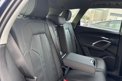  Audi Q5 2.0 TFSI Sport S Tronic quattro Euro 6 (s/s) 5dr Thumbnail #42