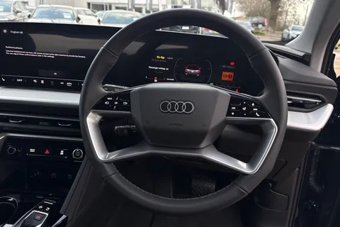  Audi Q5 2.0 TFSI Sport S Tronic quattro Euro 6 (s/s) 5dr Thumbnail #46