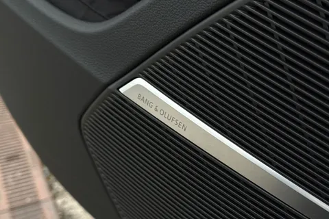 PK75WBZ Audi Q7 SUV  Black Edition TDI quattro 286 PS tiptronic Thumbnail #32