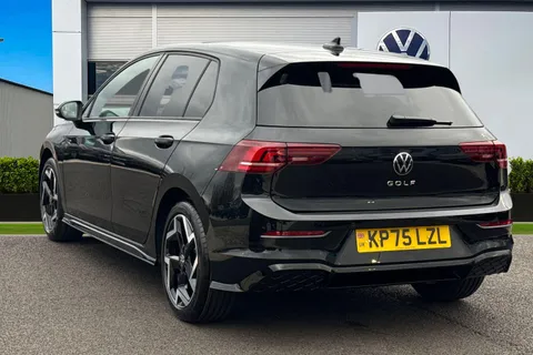 KP75LZL Volkswagen Golf 1.5 TSI 150 R-Line 5dr **PAN ROOF + WINTER PACK** Thumbnail #3