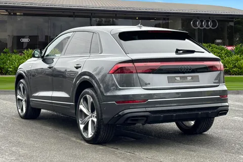  Audi Q8 3.0 TDI V6 50 Black Edition Tiptronic quattro Euro 6 (s/s) 5dr Thumbnail #3