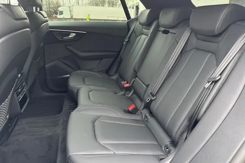  Audi Q8 3.0 TDI V6 50 Black Edition Tiptronic quattro Euro 6 (s/s) 5dr Thumbnail #19