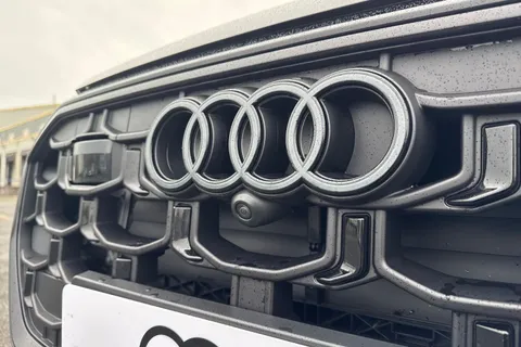  Audi Q8 3.0 TDI V6 50 Black Edition Tiptronic quattro Euro 6 (s/s) 5dr Thumbnail #27