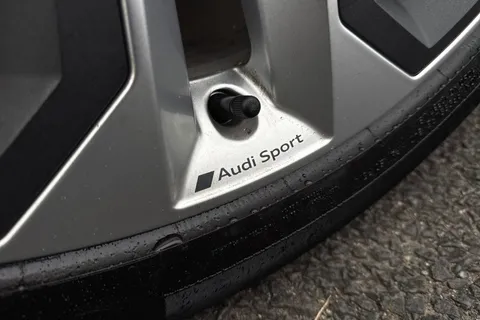  Audi Q8 3.0 TDI V6 50 Black Edition Tiptronic quattro Euro 6 (s/s) 5dr Thumbnail #32