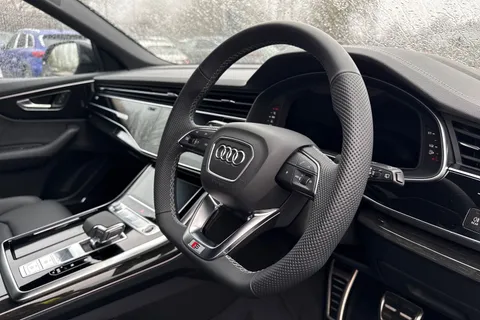  Audi Q8 3.0 TDI V6 50 Black Edition Tiptronic quattro Euro 6 (s/s) 5dr Thumbnail #45