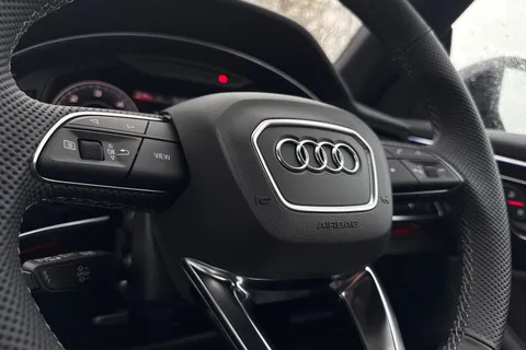  Audi Q8 3.0 TDI V6 50 Black Edition Tiptronic quattro Euro 6 (s/s) 5dr Thumbnail #52