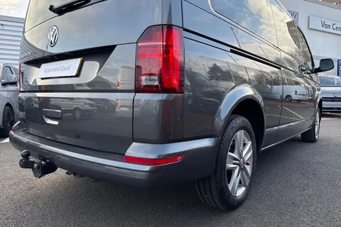 GL73BFK Volkswagen Transporter Shuttle 2.0 TDI 150PS SE Minibus 9 Seats Thumbnail #28