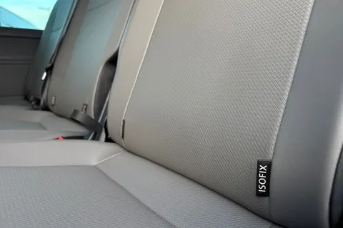 GL73BFK Volkswagen Transporter Shuttle 2.0 TDI 150PS SE Minibus 9 Seats Thumbnail #39