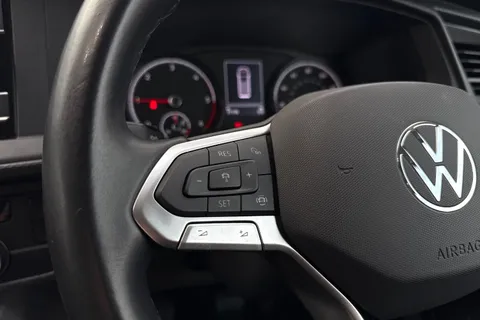 GL73BFK Volkswagen Transporter Shuttle 2.0 TDI 150PS SE Minibus 9 Seats Thumbnail #55