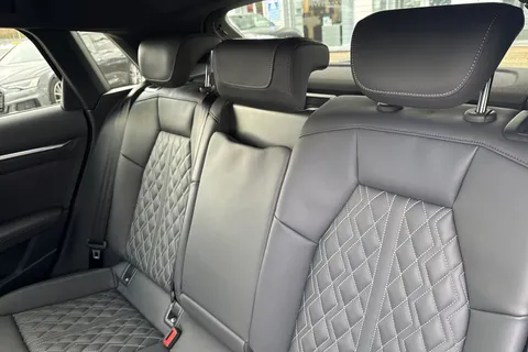 PX75KEK Audi S3 Black Edition TFSI  333 PS S tronic Thumbnail #19