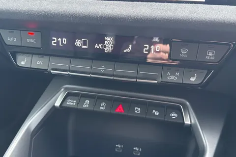 PX75KEK Audi S3 Black Edition TFSI  333 PS S tronic Thumbnail #22