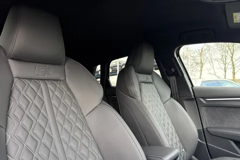 PX75KEK Audi S3 Black Edition TFSI  333 PS S tronic Thumbnail #24