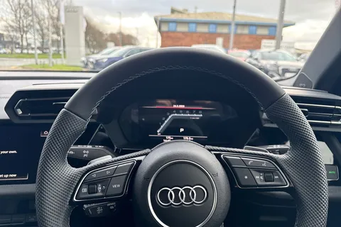 PX75KEK Audi S3 Black Edition TFSI  333 PS S tronic Thumbnail #42