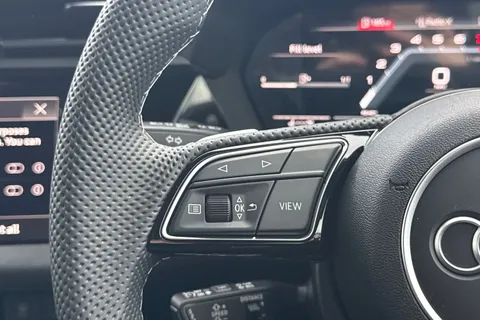 PX75KEK Audi S3 Black Edition TFSI  333 PS S tronic Thumbnail #43