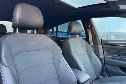 KR24YYZ Volkswagen Arteon R-Line 2.0 TSI 190PS 7-speed DSG ⭐DCC, Rear view camera⭐ Thumbnail #21