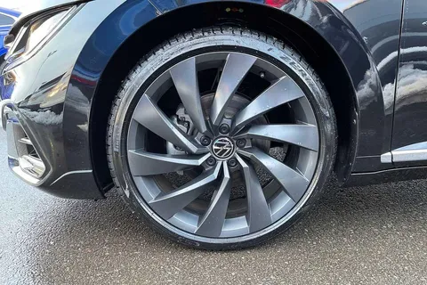 KR24YYZ Volkswagen Arteon R-Line 2.0 TSI 190PS 7-speed DSG ⭐DCC, Rear view camera⭐ Thumbnail #23