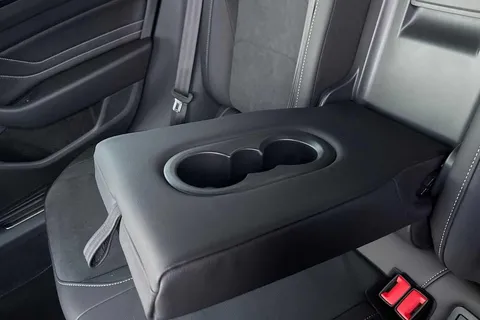 KR24YYZ Volkswagen Arteon R-Line 2.0 TSI 190PS 7-speed DSG ⭐DCC, Rear view camera⭐ Thumbnail #37