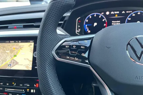 KR24YYZ Volkswagen Arteon R-Line 2.0 TSI 190PS 7-speed DSG ⭐DCC, Rear view camera⭐ Thumbnail #41