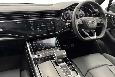 DK75WPX Audi Q7 SUV  Black Edition TFSI quattro 340 PS tiptronic Thumbnail #2