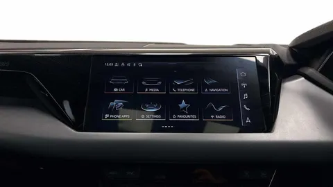 ML72UBO Audi e-tron GT GT quattro 350,00 kW Thumbnail #9