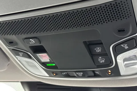 MV22RXP Honda CR-V 2.0 i-MMD Hybrid SR 5dr eCVT Thumbnail #40