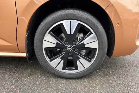 12 of 55 for Volkswagen California Ocean 150 PS 2.0 TDI 7-Speed DSG