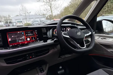 17 of 55 for Volkswagen California Ocean 150 PS 2.0 TDI 7-Speed DSG