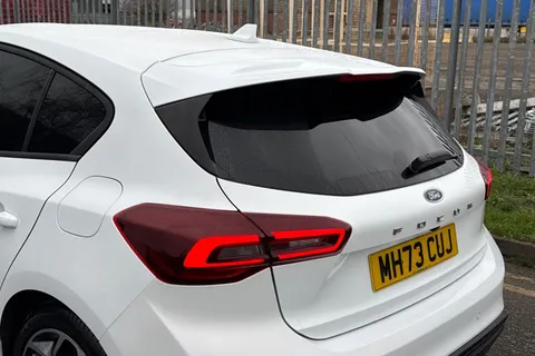 MH73CUJ Ford Focus 1.0T EcoBoost MHEV ST-Line X DCT Euro 6 (s/s) 5dr Thumbnail #8