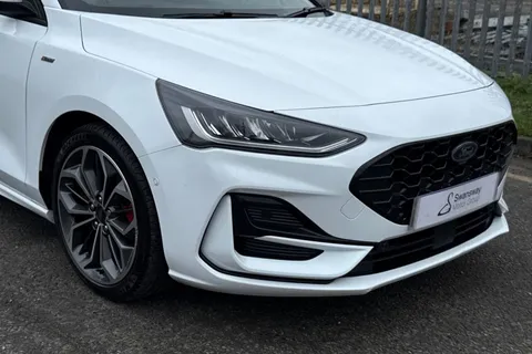 MH73CUJ Ford Focus 1.0T EcoBoost MHEV ST-Line X DCT Euro 6 (s/s) 5dr Thumbnail #9