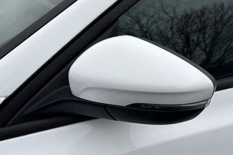 MH73CUJ Ford Focus 1.0T EcoBoost MHEV ST-Line X DCT Euro 6 (s/s) 5dr Thumbnail #30