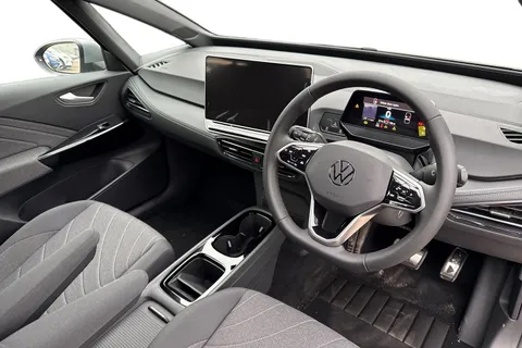  Volkswagen ID.3 Pro 59kWh Essential Auto 5dr Thumbnail #14