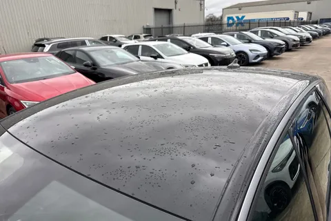  Volkswagen ID.3 Pro 59kWh Essential Auto 5dr Thumbnail #28