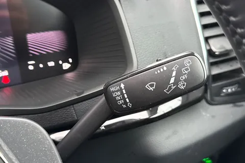 BP72FAU Škoda Karoq 1.5 TSI ACT SE L DSG Euro 6 (s/s) 5dr Thumbnail #41