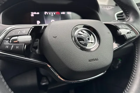 BP72FAU Škoda Karoq 1.5 TSI ACT SE L DSG Euro 6 (s/s) 5dr Thumbnail #47