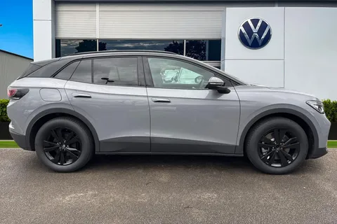 Volkswagen ID.4 Pro 77kWh Black Edition Auto 5dr Thumbnail #4