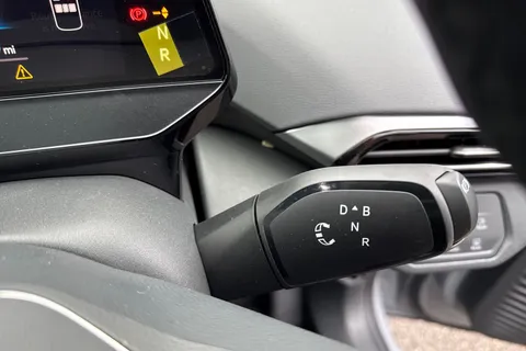 Volkswagen ID.4 Pro 77kWh Black Edition Auto 5dr Thumbnail #23