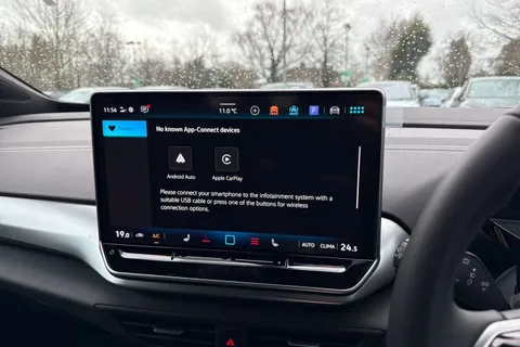 Volkswagen ID.4 Pro 77kWh Black Edition Auto 5dr Thumbnail #40