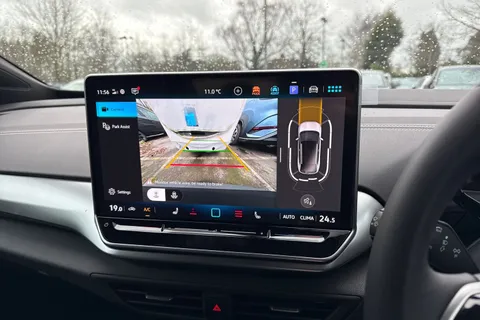 Volkswagen ID.4 Pro 77kWh Black Edition Auto 5dr Thumbnail #41