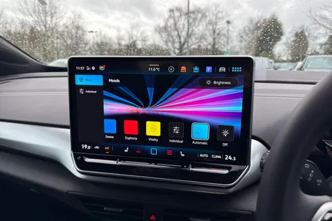 Volkswagen ID.4 Pro 77kWh Black Edition Auto 5dr Thumbnail #47