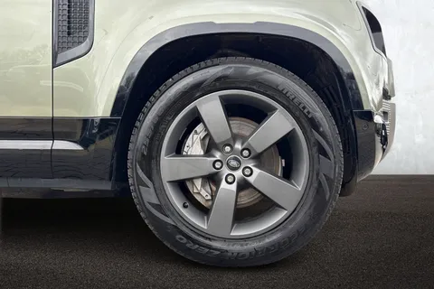 KO74NDN Land Rover Defender 110 3.0 D350 X-Dynamic HSE 5dr Thumbnail #10