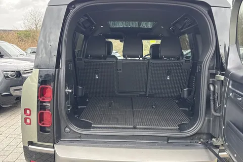 KO74NDN Land Rover Defender 110 3.0 D350 X-Dynamic HSE 5dr Thumbnail #12