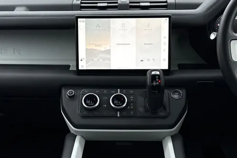 KO74NDN Land Rover Defender 110 3.0 D350 X-Dynamic HSE 5dr Thumbnail #16