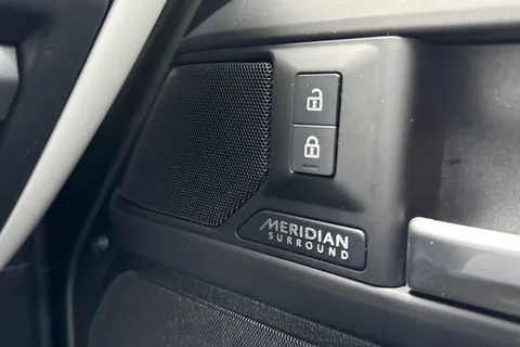 KO74NDN Land Rover Defender 110 3.0 D350 X-Dynamic HSE 5dr Thumbnail #26