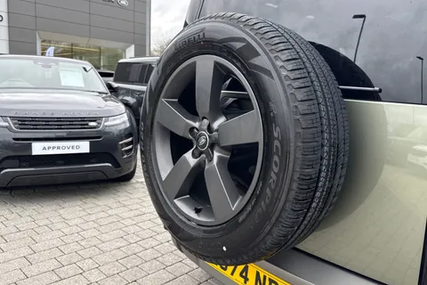 KO74NDN Land Rover Defender 110 3.0 D350 X-Dynamic HSE 5dr Thumbnail #32