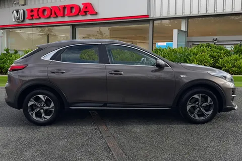 BJ20XBW Kia Xceed 1.0 T-GDi 2 Euro 6 (s/s) 5dr Thumbnail #4