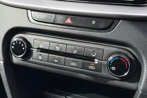 BJ20XBW Kia Xceed 1.0 T-GDi 2 Euro 6 (s/s) 5dr Thumbnail #22