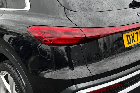 DX75TWW Audi Q5 SUV S line TDI quattro 204 PS S tronic Thumbnail #8